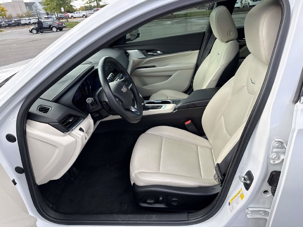 Used 2020 Cadillac CT4 Premium Luxury w/ Climate Package RWD image 6