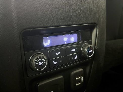 Used 2021 Buick Enclave Avenir w/ Avenir Technology Package AWD/4WD image 33