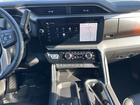 New 2026 GMC Sierra 3500 Denali w/ Denali Reserve Package image 29