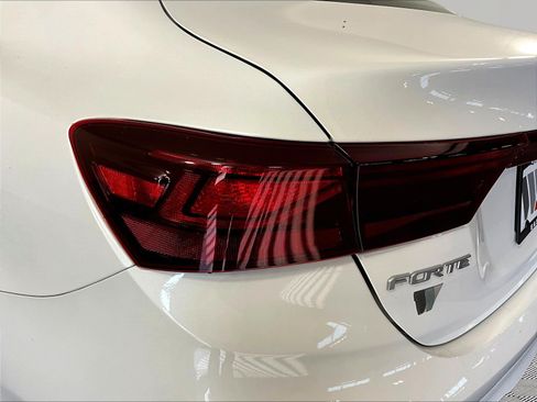 Certified 2024 Kia Forte LXS FWD image 22