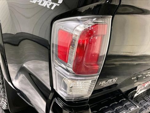 Used 2023 Toyota Tacoma TRD Sport w/ Advanced Technology Package AWD/4WD image 29