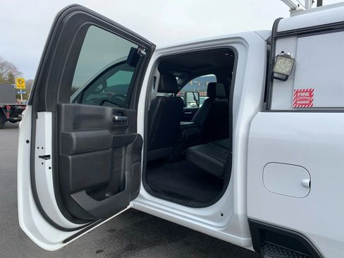 Used 2020 Chevrolet Silverado 2500 W/T w/ WT Fleet Convenience Package image 19