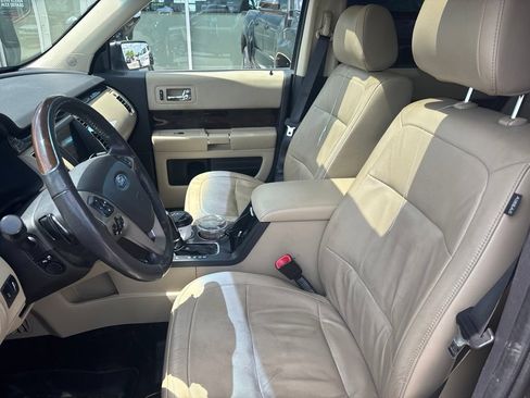 Used 2019 Ford Flex Limited w/ Equipment Group 303A AWD/4WD image 12