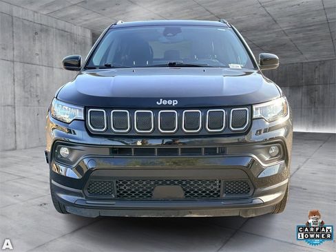 Certified 2022 Jeep Compass Latitude image 5