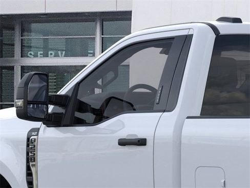 New 2025 Ford F250 XLT image 20