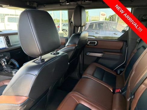 Used 2023 Ford Bronco Outer Banks AWD/4WD image 8