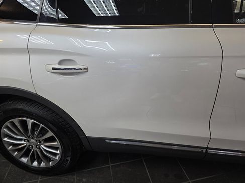 Used 2018 Lincoln MKX Select w/ Select Plus Package image 15