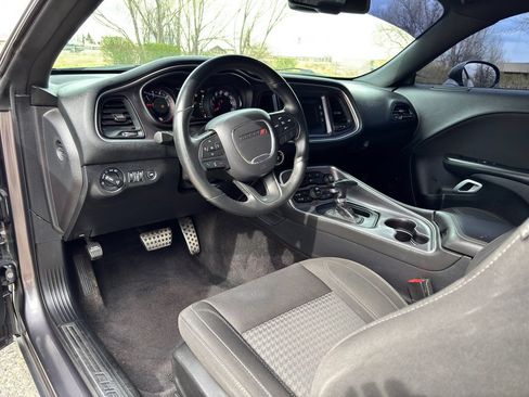 Used 2016 Dodge Challenger R/T w/ Blacktop Package RWD image 16