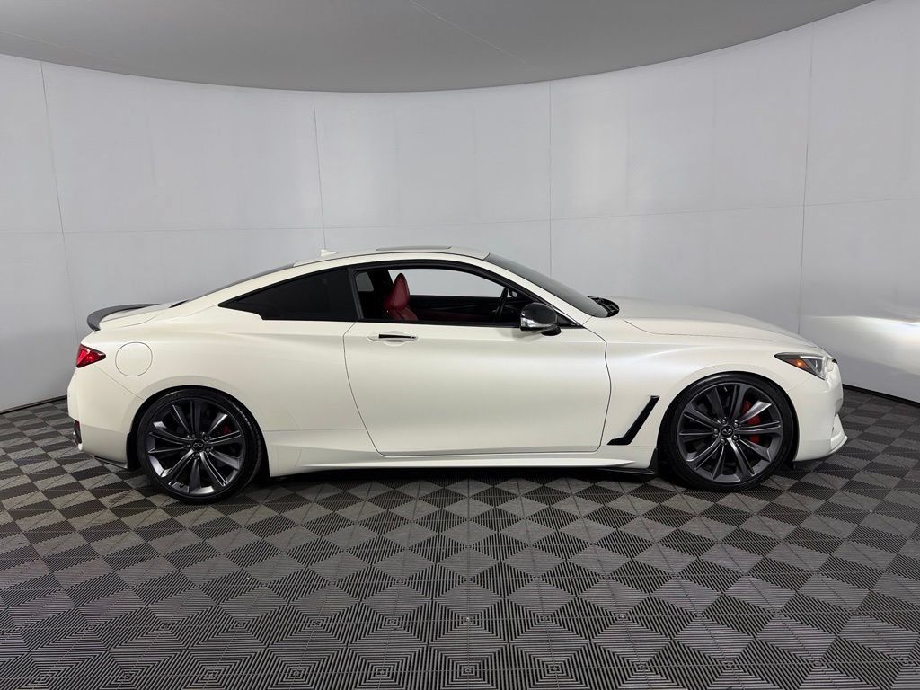 Used 2022 INFINITI Q60 Red Sport 400 w/ Proactive Package RWD image 6