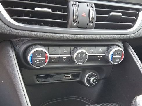 Used 2024 Alfa Romeo Giulia Ti AWD/4WD image 16