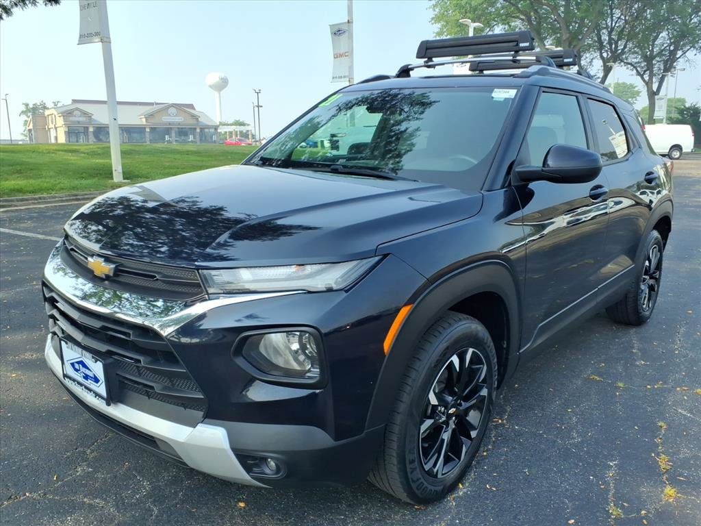 Used 2021 Chevrolet TrailBlazer LT AWD/4WD image 3