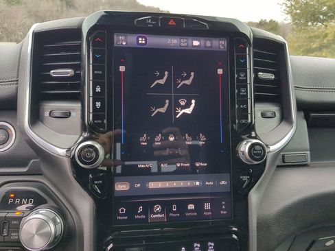 Used 2025 RAM 1500 Laramie w/ Sport Appearance Package image 19