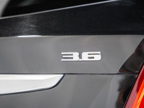 Used 2019 Cadillac XT5 Luxury image 10