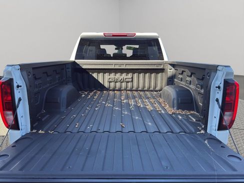 New 2026 GMC Sierra 1500 Elevation image 33