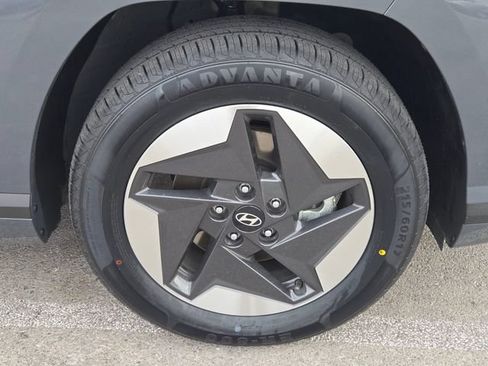 Used 2024 Hyundai Kona SEL FWD image 13