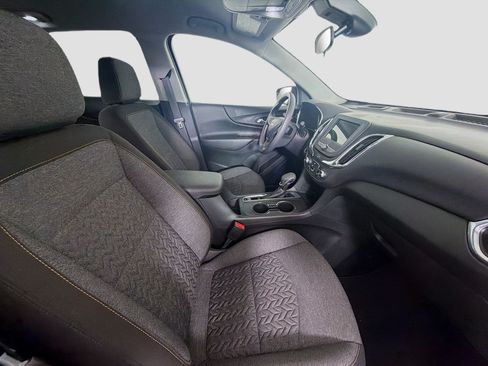 Used 2023 Chevrolet Equinox LT FWD image 30