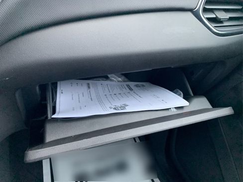 Used 2024 Chevrolet Equinox RS image 31