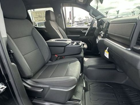 New 2026 GMC Sierra 1500 Elevation image 28