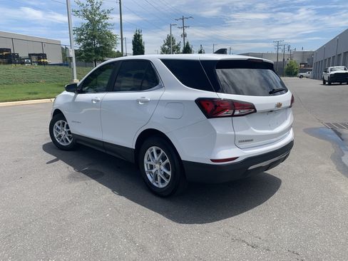 Used 2024 Chevrolet Equinox LT FWD image 9