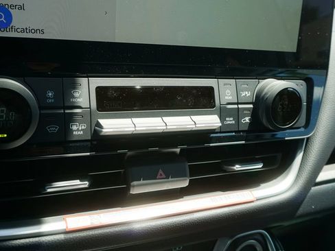 New 2026 Toyota Grand Highlander AWD image 17