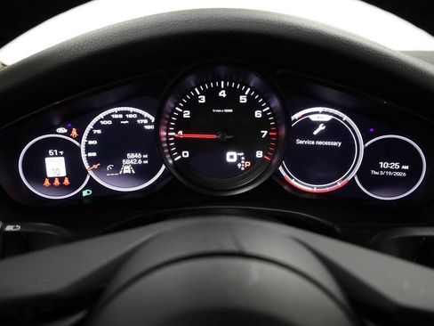 Certified 2023 Porsche Panamera 4 image 24