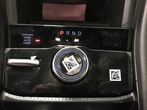 New 2025 Jeep Grand Cherokee Limited image 25