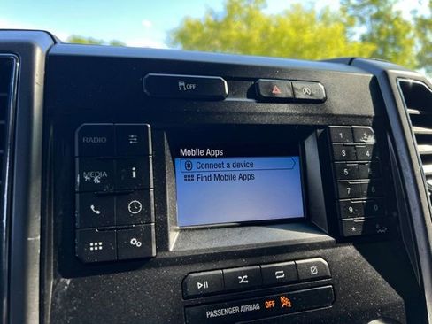 Used 2018 Ford F150 XLT w/ Trailer Tow Package AWD/4WD image 38