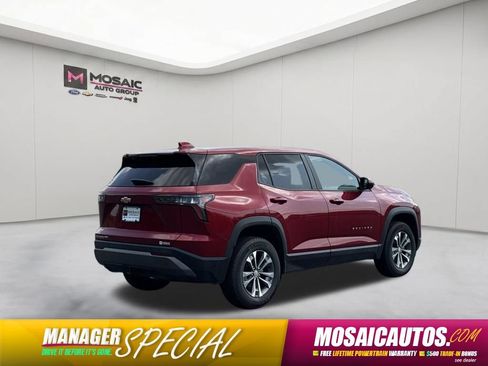 Used 2026 Chevrolet Equinox LT w/ Convenience Package II AWD/4WD image 7