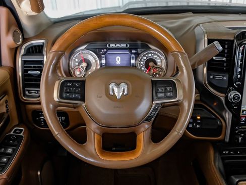 Used 2019 RAM 2500 Limited image 16