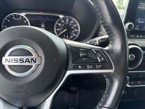 Used 2022 Nissan Sentra SV FWD image 22