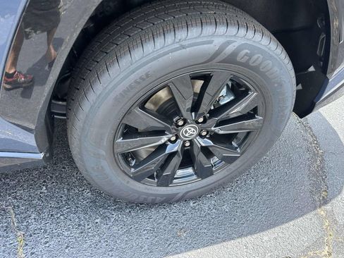 New 2026 Toyota RAV4 SE AWD/4WD image 9