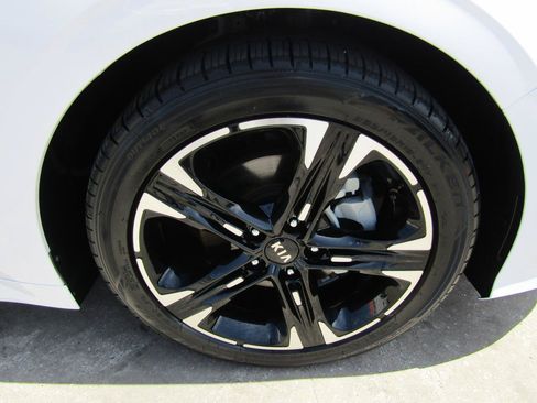 Used 2021 Kia K5 GT-Line FWD image 7
