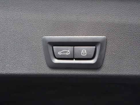 New 2026 BMW XM Label Red image 19