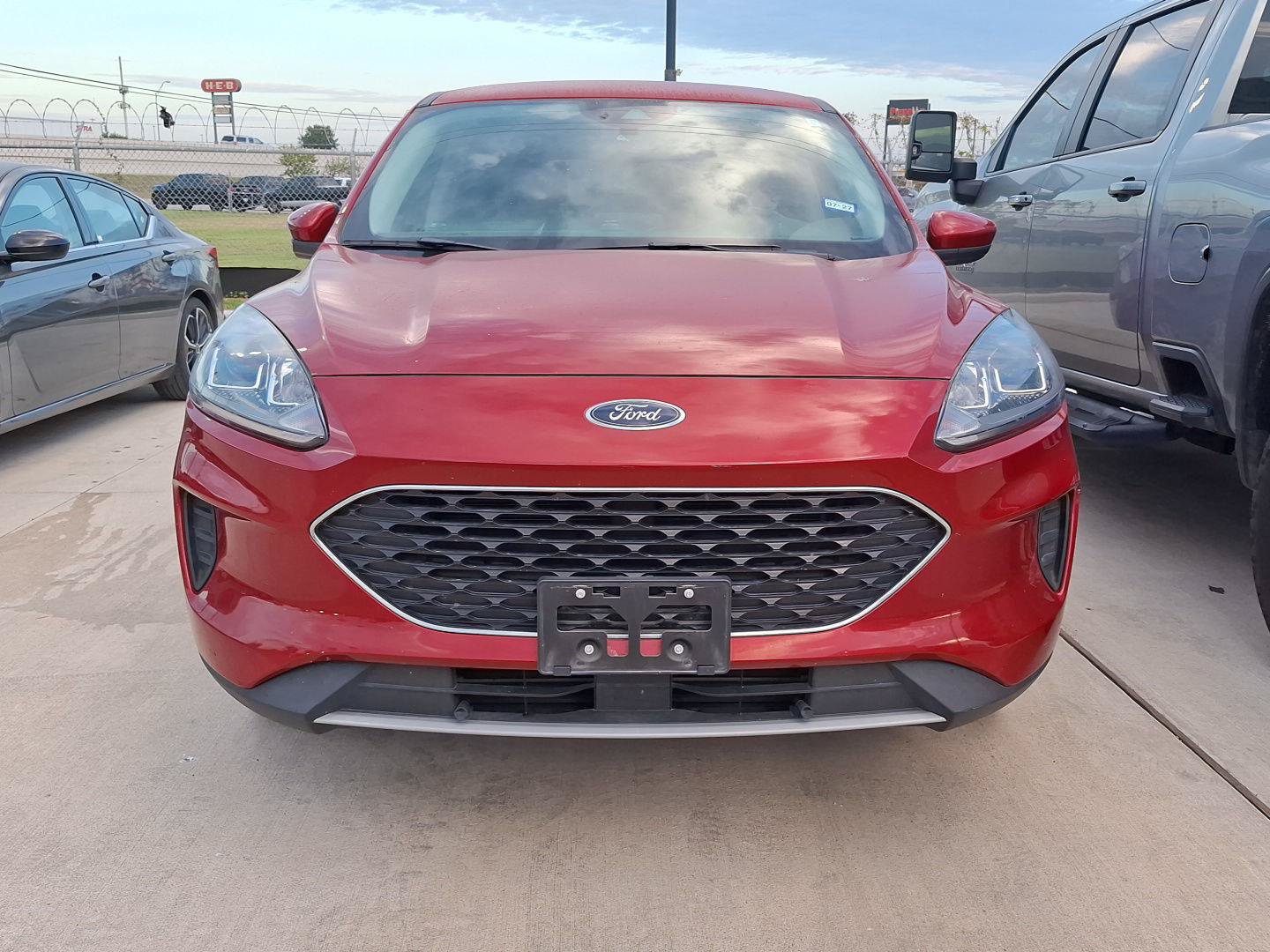 Used 2021 Ford Escape SE FWD image 27