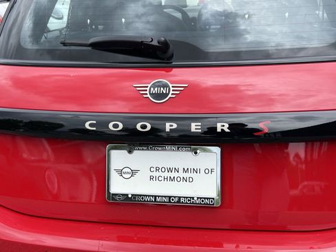 Certified 2025 MINI Cooper S FWD image 33