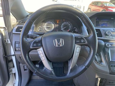 Used 2017 Honda Odyssey Touring image 25