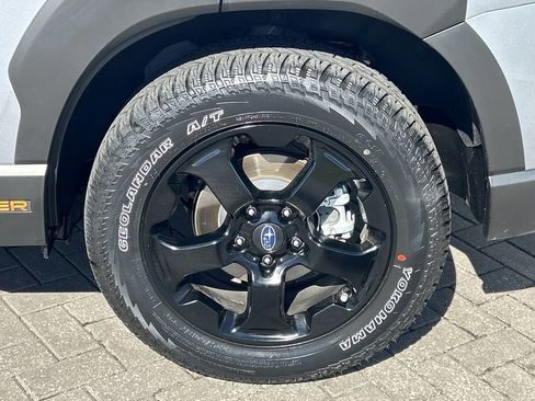 Certified 2025 Subaru Forester Wilderness w/ Wilderness Package image 32