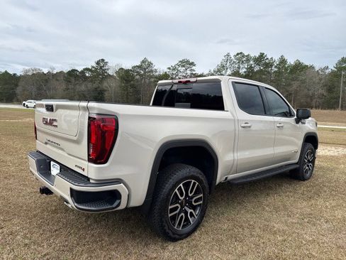 New 2026 GMC Sierra 1500 AT4 w/ AT4 Premium Package image 3