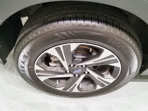Used 2024 Subaru Crosstrek 2.0i Premium AWD/4WD image 35