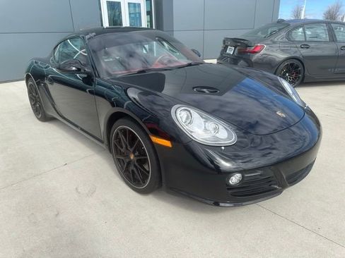 Used 2011 Porsche Cayman S image 2