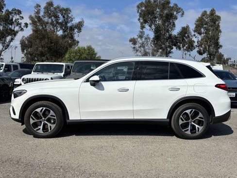 Used 2026 Mercedes-Benz GLC 350e 4MATIC image 2