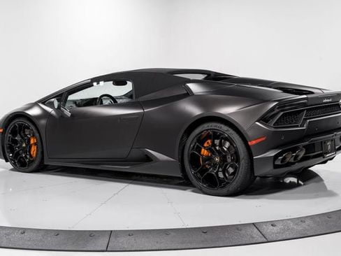 Used 2017 Lamborghini Huracan LP 580-2 image 41