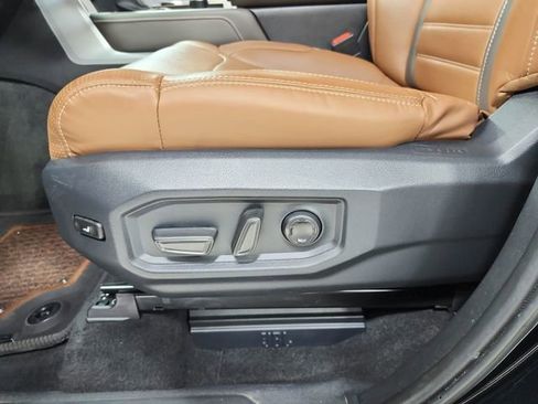 Used 2025 Toyota Tundra 1794 Edition AWD/4WD image 20