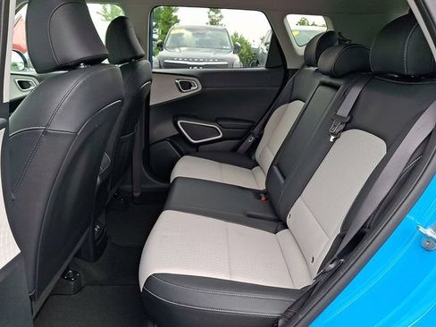 Used 2023 Kia Soul GT-Line FWD image 10