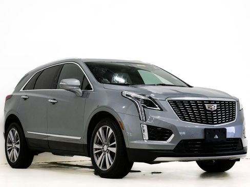 Used 2024 Cadillac XT5 Premium Luxury image 1