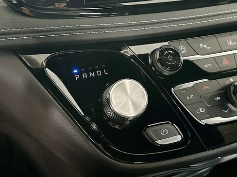 New 2026 Chrysler Pacifica Select w/ S Appearance Package image 15