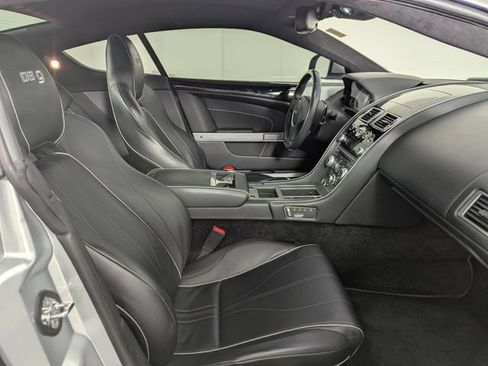 Used 2015 Aston Martin DB9 Coupe RWD image 17