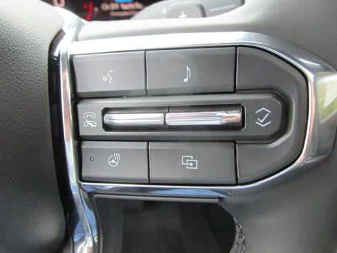 New 2026 GMC Yukon XL Denali w/ Sun & Power Step Package image 38