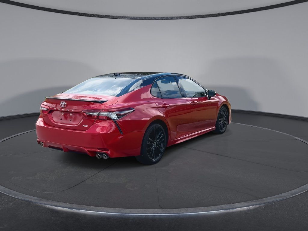 Used 2022 Toyota Camry XSE w/ Navigation Package FWD image 8
