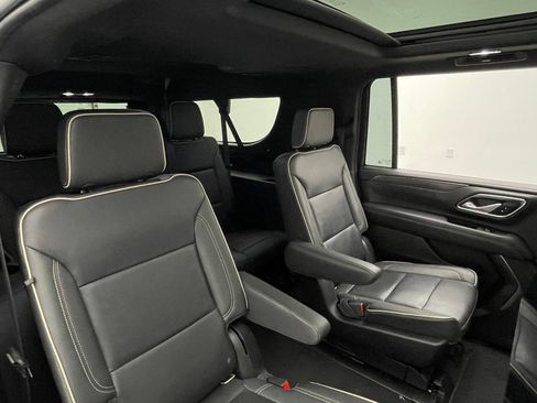 Used 2021 GMC Yukon XL SLT w/ SLT Premium Package AWD/4WD image 47
